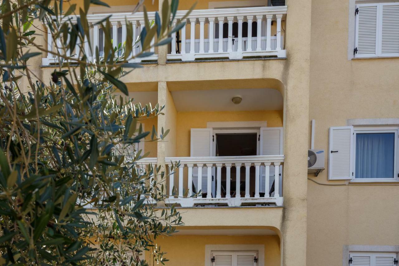 Apartment Josephine 2 Malinska Exteriér fotografie